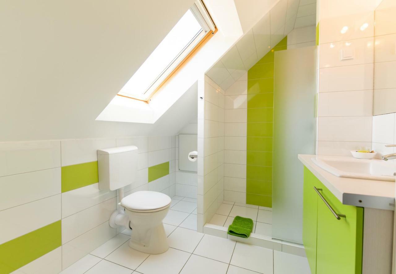 Dunazug Apartmanhaz Дёмёш Экстерьер фото